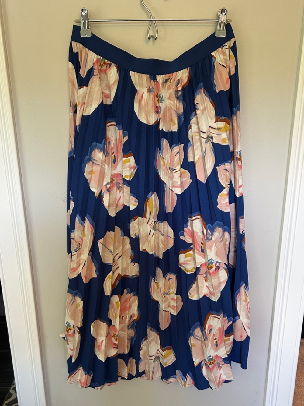 A New Day Blue Floral Pleated Midi Skirt Size Large